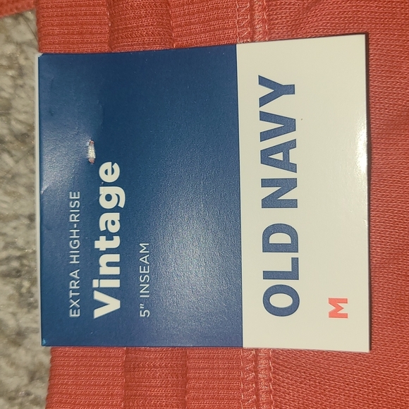 NWT Old Navy Shorts - Picture 4 of 5